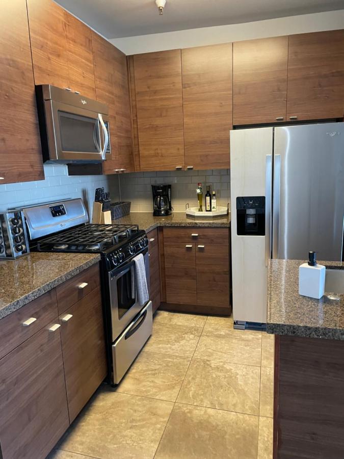 Villa Marina - Modern & Immaculate, Spacious, Gated Condo With Fireplace Pool, Gym, 2 Master Bedrooms ลอสแอนเจลิส ภายนอก รูปภาพ