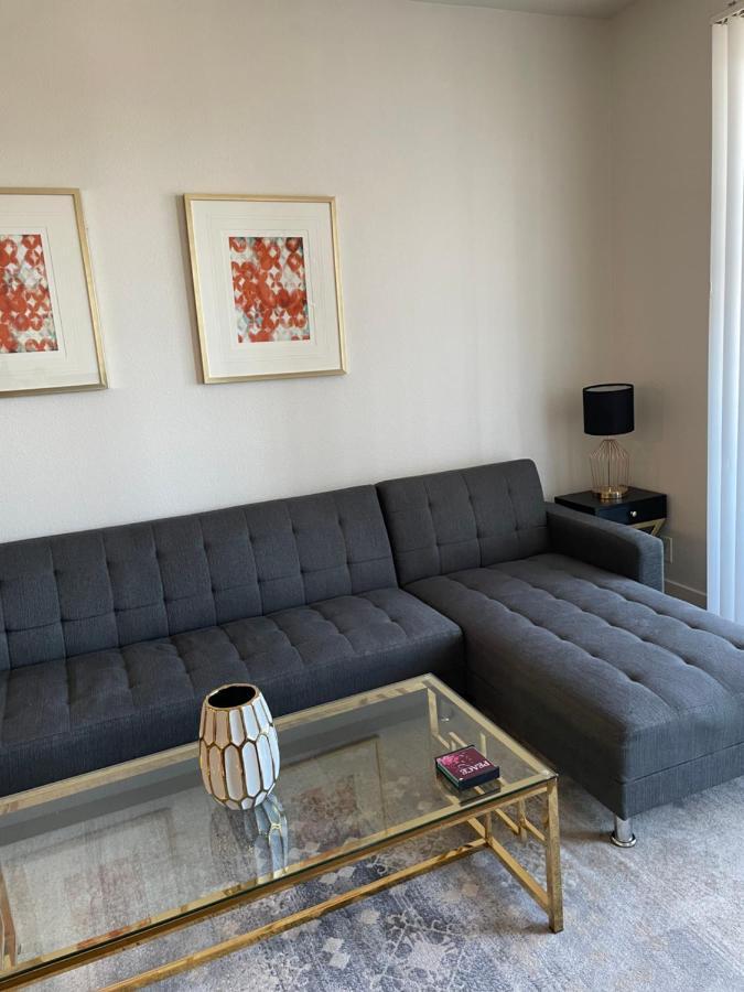 Villa Marina - Modern & Immaculate, Spacious, Gated Condo With Fireplace Pool, Gym, 2 Master Bedrooms ลอสแอนเจลิส ภายนอก รูปภาพ